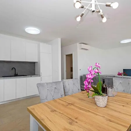 Sunset Appartement Makarska