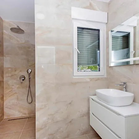 Sunset Appartement Makarska