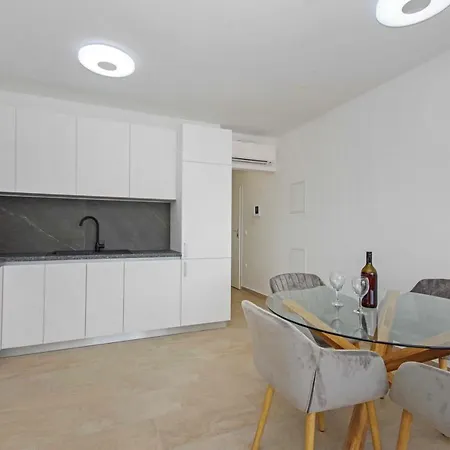 Lejlighed Sunset *
